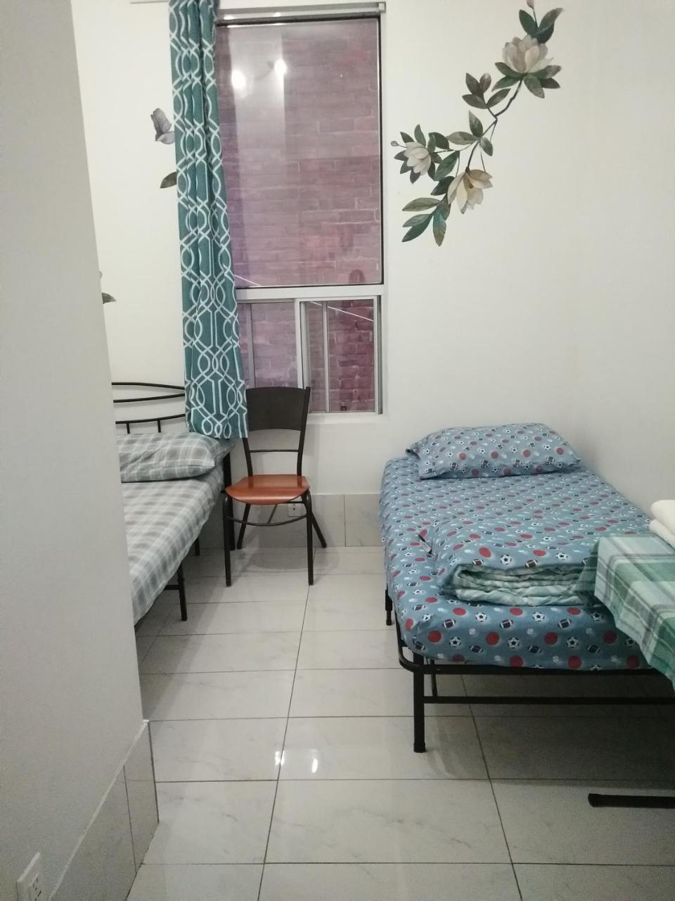 Chinatown Travellers Home Τορόντο Εξωτερικό φωτογραφία