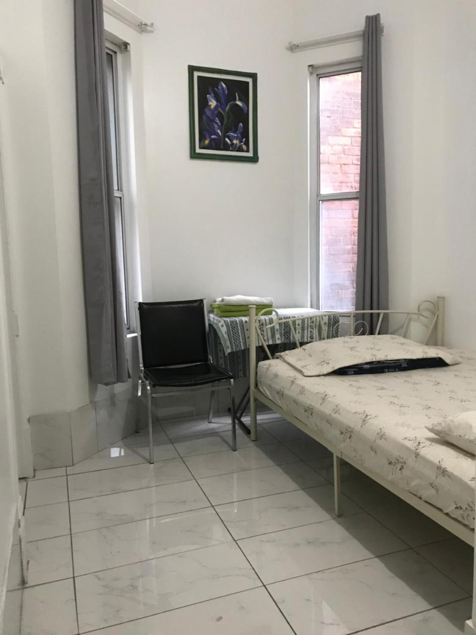 Chinatown Travellers Home Τορόντο Εξωτερικό φωτογραφία